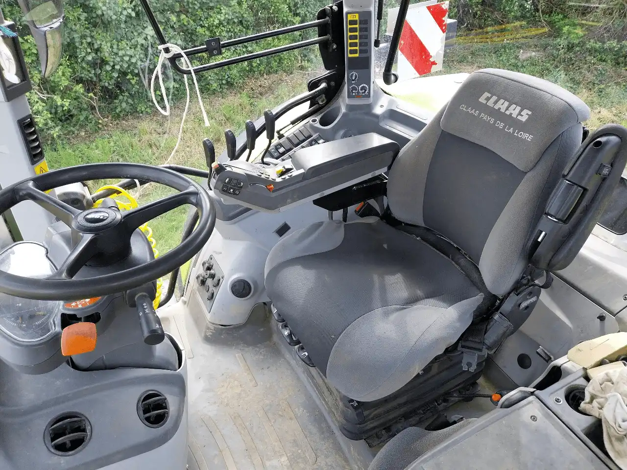 Image CLAAS TRACTEUR CLAAS ARION 630